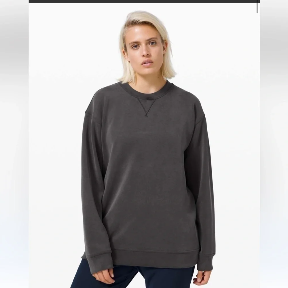 Lululemon All Yours Crew *Sandwash Graphite Grey size M